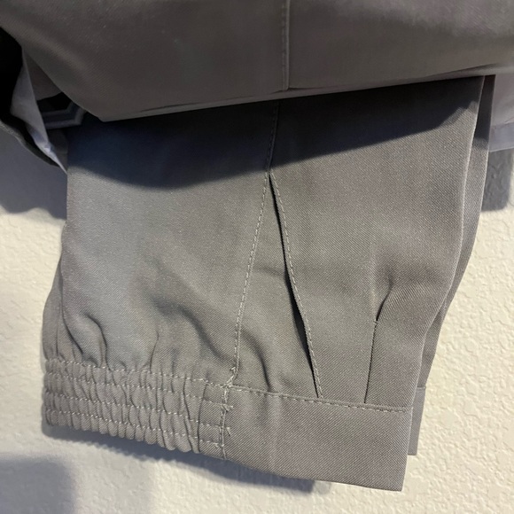 Gray Suit / Pee-Wee Herman suit - Picture 8 of 12